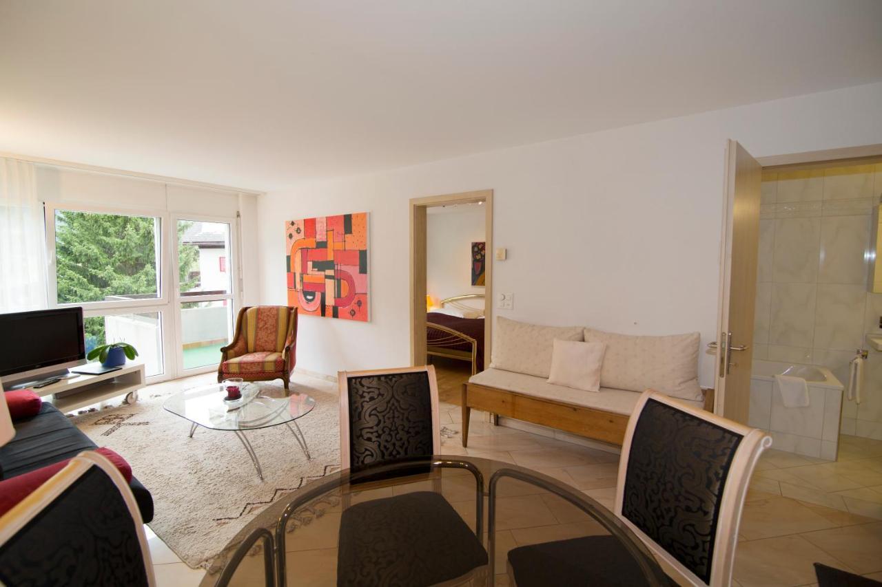 Chalet-Hotel Larix Davos Bagian luar foto
