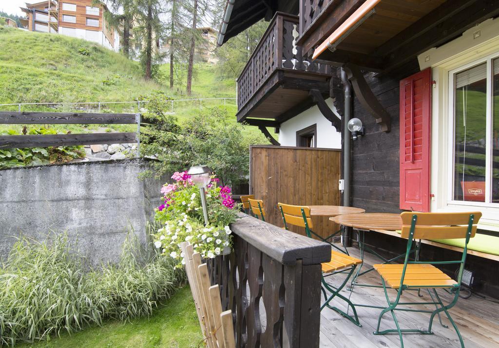 Chalet-Hotel Larix Davos Bagian luar foto