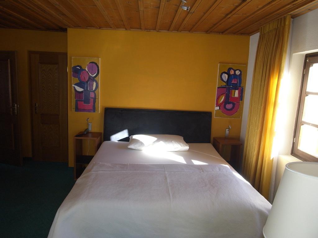Chalet-Hotel Larix Davos Bagian luar foto