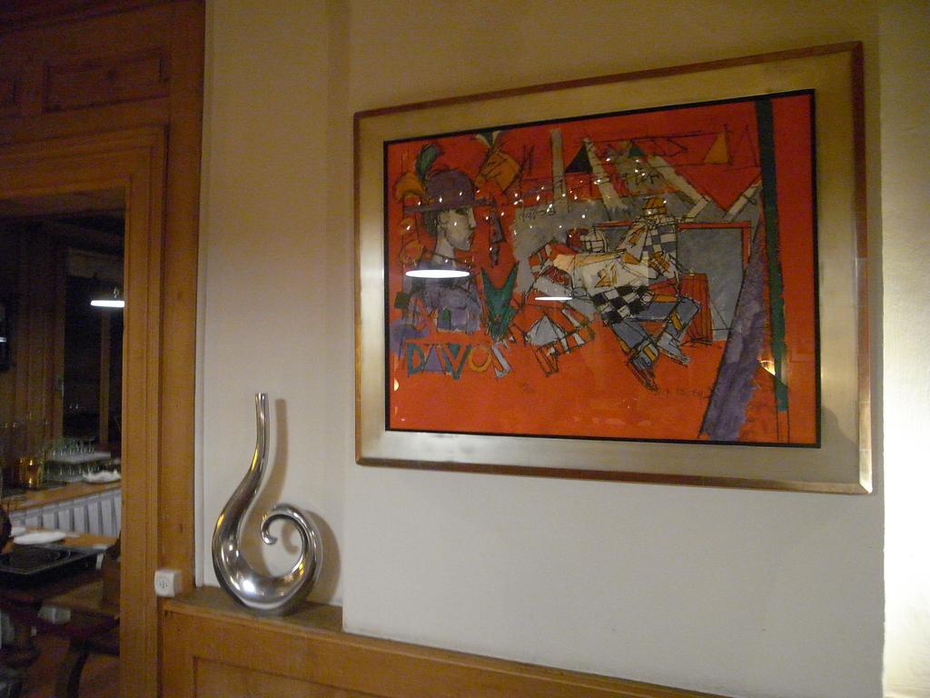 Chalet-Hotel Larix Davos Bagian luar foto
