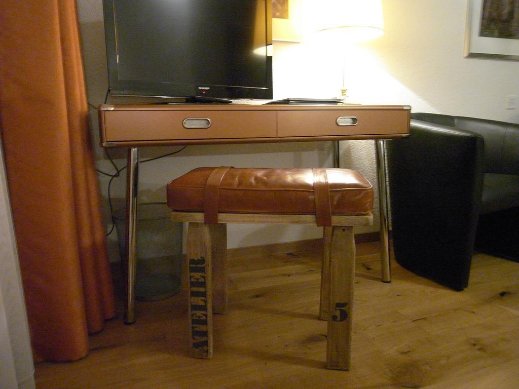 Chalet-Hotel Larix Davos Bagian luar foto