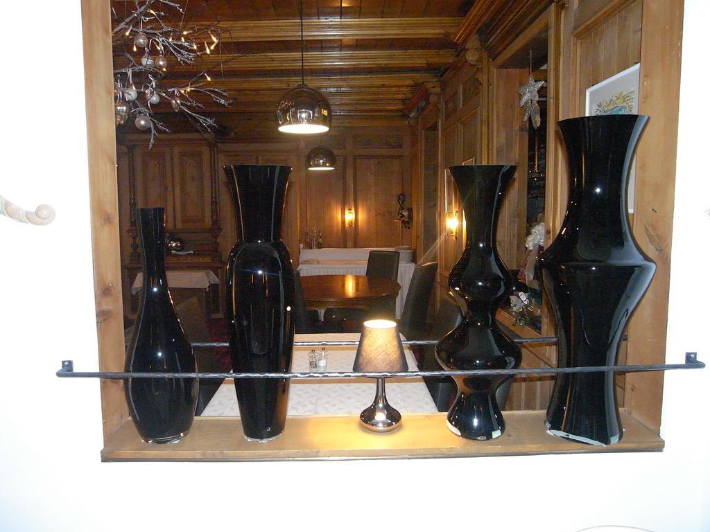 Chalet-Hotel Larix Davos Bagian luar foto